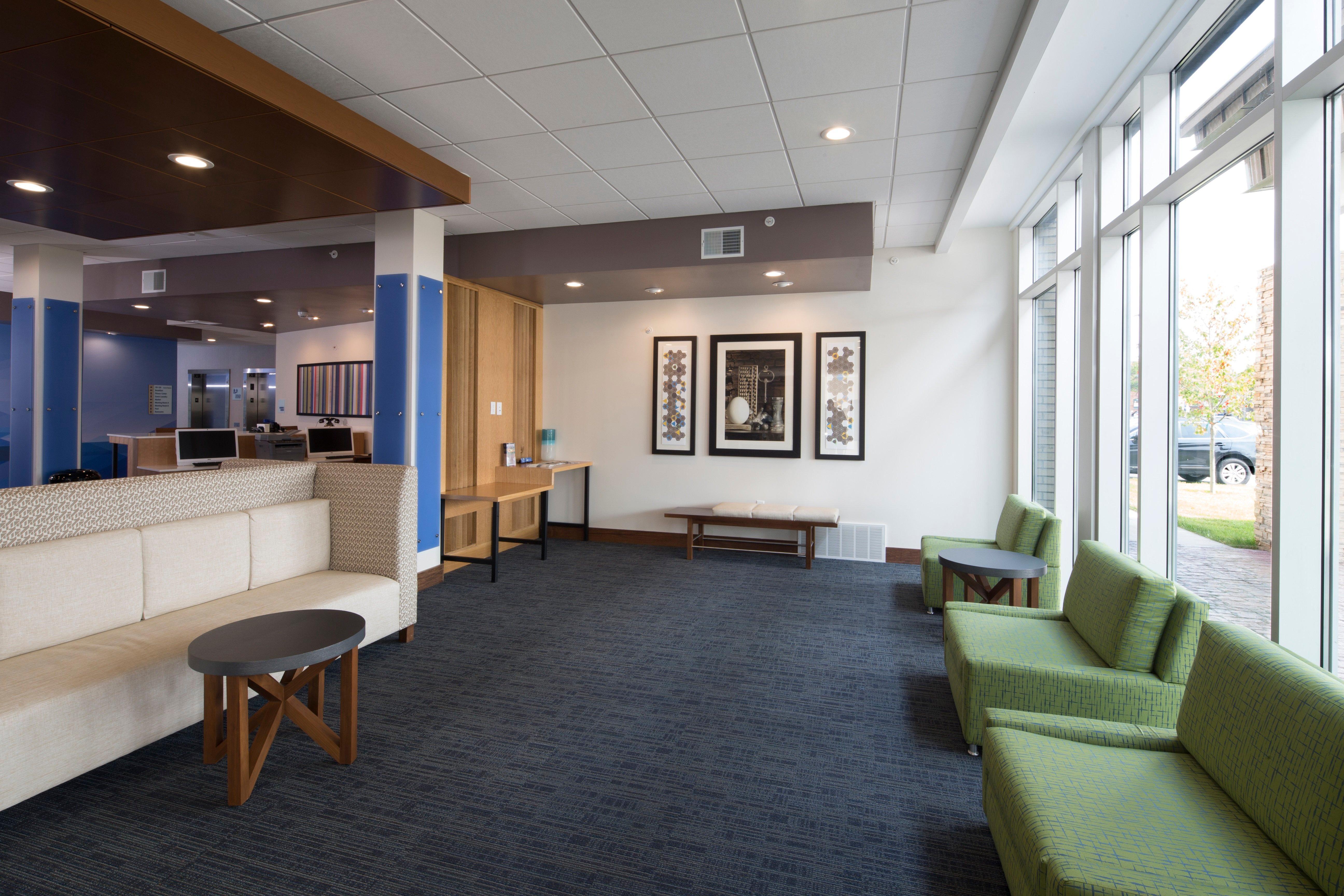 Holiday Inn Express Hotel & Suites Bay City By Ihg Exterior foto